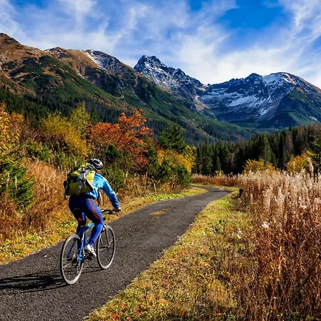 普利斯倪伟科膳食公寓